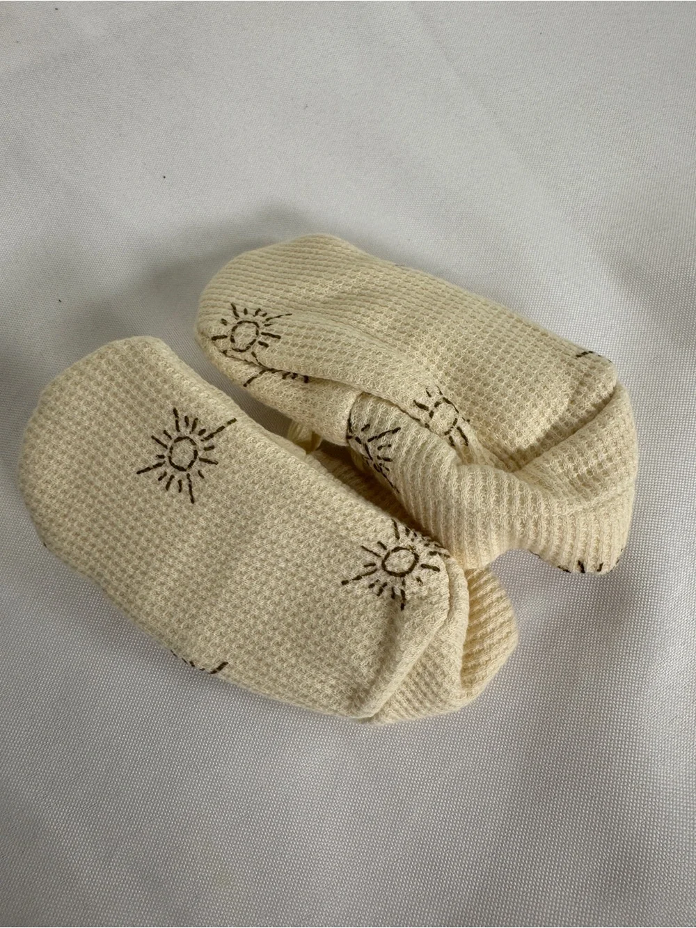kate quinn Cream Waffle Knit Tie Booties with Golden Tiny Sun Embroidery 6-12 mo